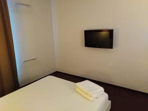 Studio Privatif Dans Hotel Residence Nimes Gare Екстер'єр фото