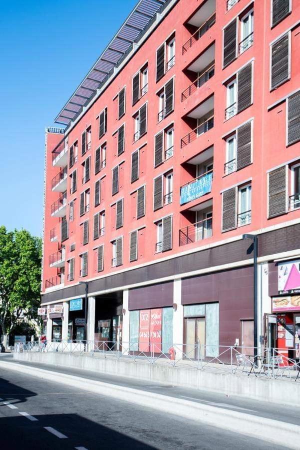 Studio Privatif Dans Hotel Residence Nimes Gare Екстер'єр фото